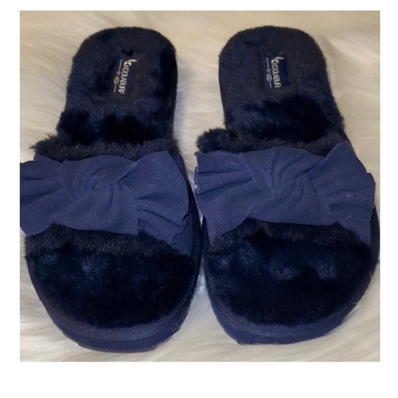 Koolaburra Shoes - New Uggs Koolaburra Flurry slipper slides